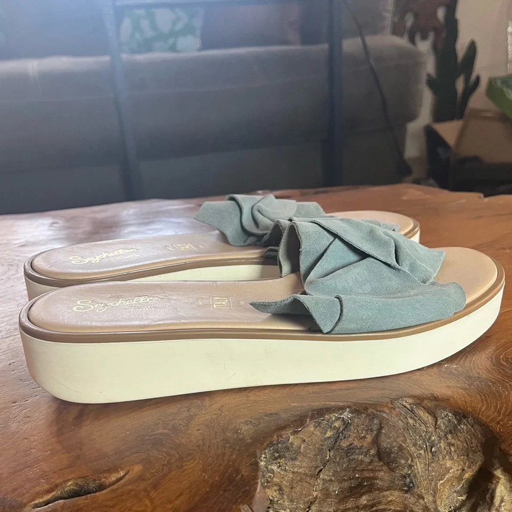 Anthropologie Seychelles Coast Slides Blue Suede Slip-On Sandals Women’s 7.5